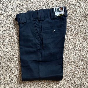 5.11 size 4 in UNhemmed dress pants navy blue